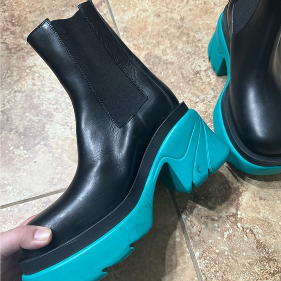 🆕 Bottega Veneta Flash Chelsea Boots - Picture 4 of 8